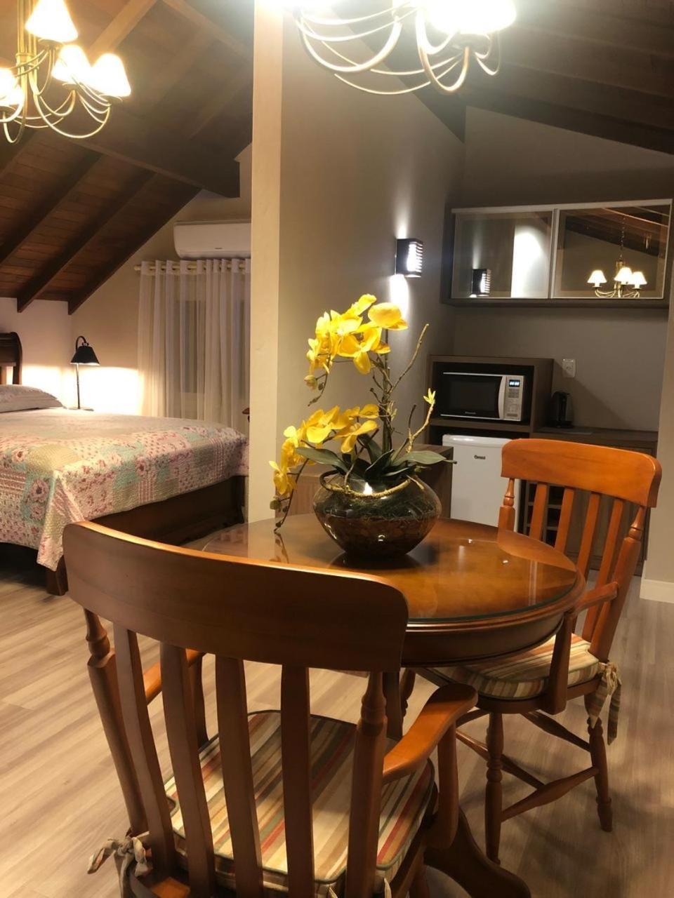 Residencial Jardim Dos Pinheiros 279 Apartment Canela Luaran gambar